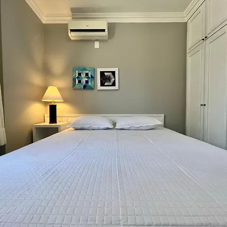 Super Flat 0201 Aparthotel *